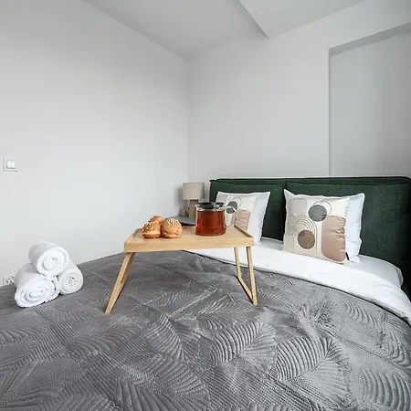 House In Saint-pabu Near Stunning Beaches *